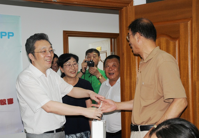 NN4_9330.JPG